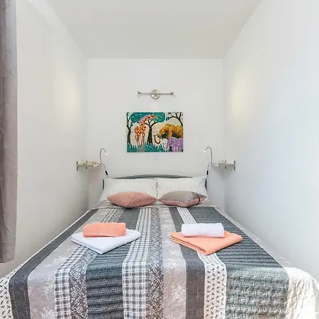 Apartment Sara Rovinj